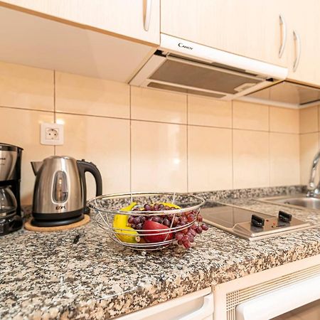 Apartamentos En El Centro De Los Cristianos Arona  Zewnętrze zdjęcie