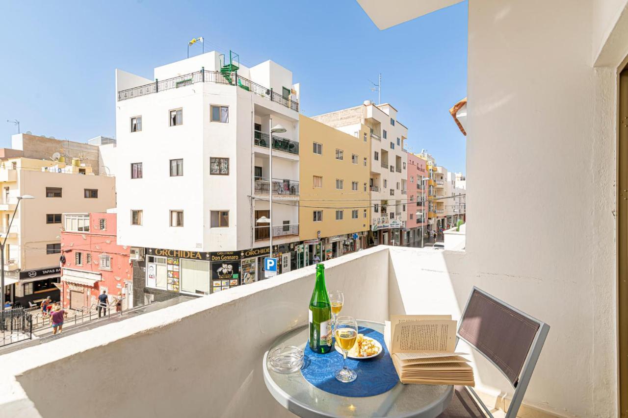 Apartamentos En El Centro De Los Cristianos Arona  Zewnętrze zdjęcie