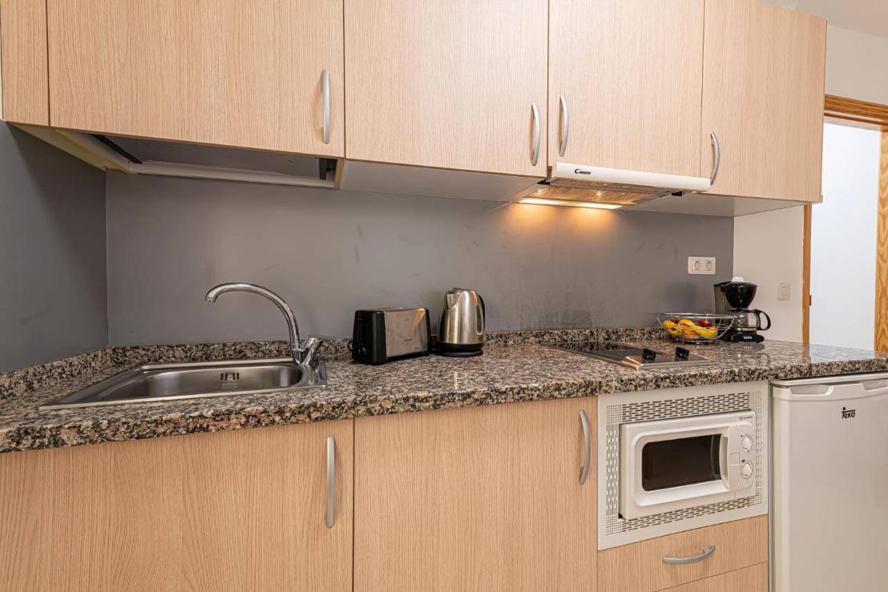 Apartamentos En El Centro De Los Cristianos Arona  Zewnętrze zdjęcie