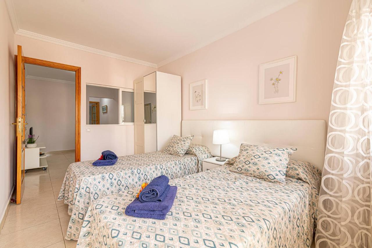 Apartamentos En El Centro De Los Cristianos Arona  Zewnętrze zdjęcie