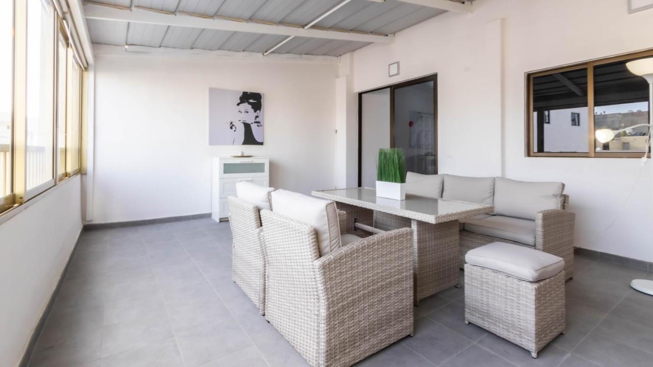 Apartamentos En El Centro De Los Cristianos Arona  Zewnętrze zdjęcie