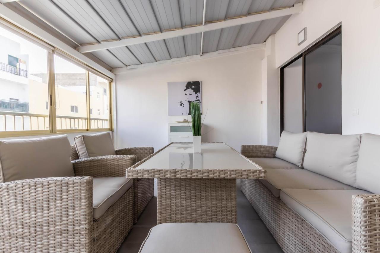 Apartamentos En El Centro De Los Cristianos Arona  Zewnętrze zdjęcie